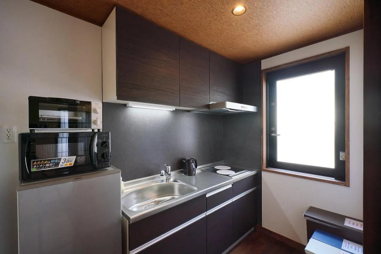 Yadoya Uguisu Hotel Tokyo 3*,  Japan